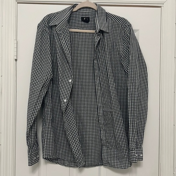 Men’s black gingham button down - Picture 1 of 2